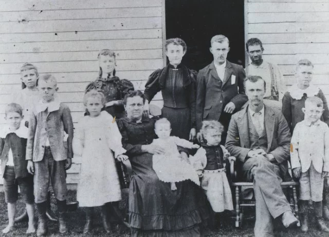 old_family_5.jpg